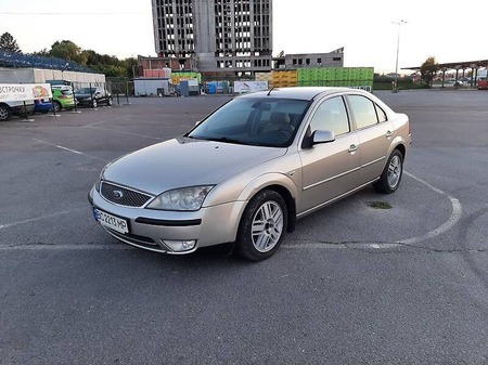 Ford Mondeo 2005  випуску Львів з двигуном 2 л бензин седан механіка за 4500 долл. 