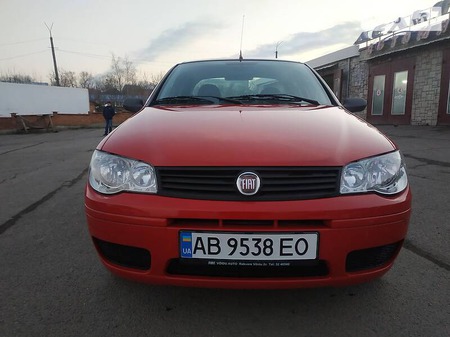 Fiat Albea 2007  випуску Вінниця з двигуном 1.4 л бензин седан механіка за 4550 долл. 