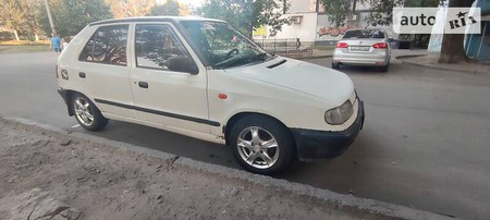 Skoda Felicia 1996  випуску Дніпро з двигуном 1.6 л бензин хэтчбек механіка за 1799 долл. 