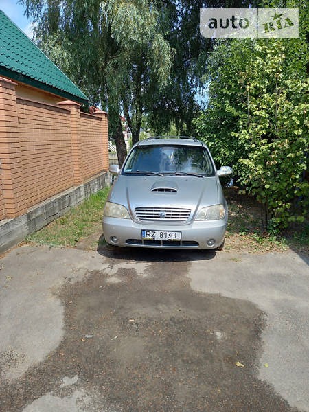 KIA Carnival 2003  випуску Київ з двигуном 2.9 л дизель мінівен механіка за 2100 долл. 