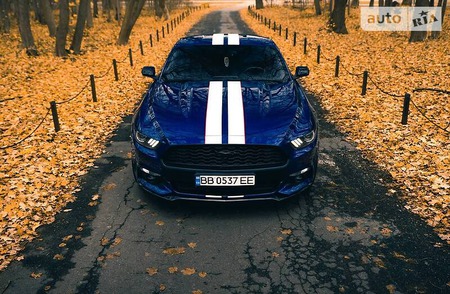 Ford Mustang 2014  випуску Київ з двигуном 2.3 л бензин купе механіка за 16000 долл. 