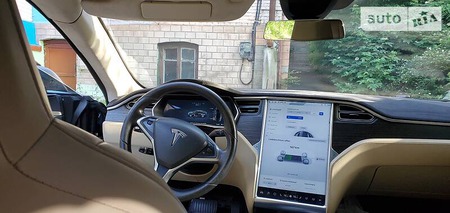 Tesla S 2016  випуску Рівне з двигуном 0 л електро седан автомат за 41000 долл. 