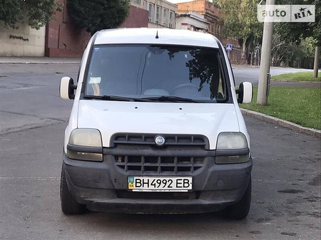 Fiat Doblo 2004  випуску Миколаїв з двигуном 1.6 л  мінівен механіка за 3700 долл. 