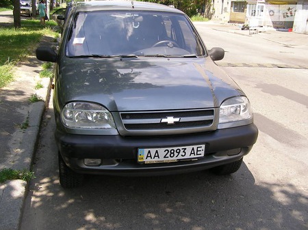 Chevrolet Niva 2005  випуску Київ з двигуном 0 л  універсал механіка за 4100 долл. 