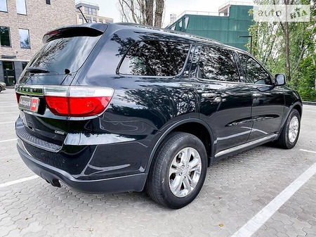 Dodge Durango 2013  випуску Київ з двигуном 3.6 л бензин позашляховик автомат за 19290 долл. 