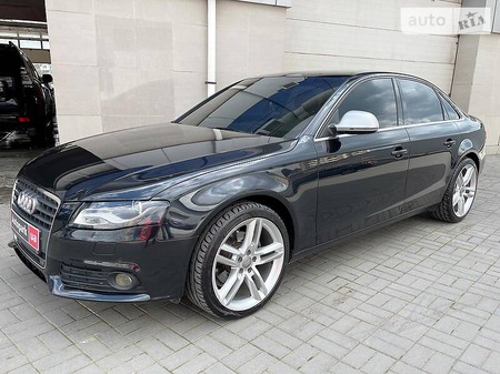 Audi A4 Limousine 2008  випуску Одеса з двигуном 2 л дизель седан автомат за 10990 долл. 