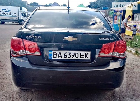 Chevrolet Cruze 2009  випуску Черкаси з двигуном 1.6 л бензин седан  за 6800 долл. 