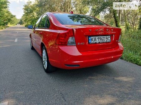 Volvo S40 2010  випуску Київ з двигуном 2.4 л бензин седан автомат за 7900 долл. 