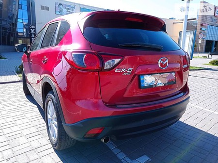 Mazda CX-5 2014  випуску Донецьк з двигуном 2.5 л бензин позашляховик автомат за 15500 долл. 