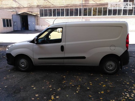 Fiat Doblo 2011  випуску Харків з двигуном 1.3 л дизель  механіка за 6500 долл. 