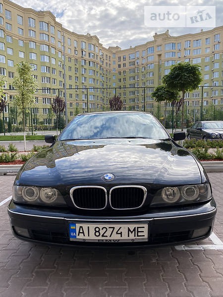 BMW 535 1998  випуску Київ з двигуном 3.5 л  седан механіка за 5800 долл. 
