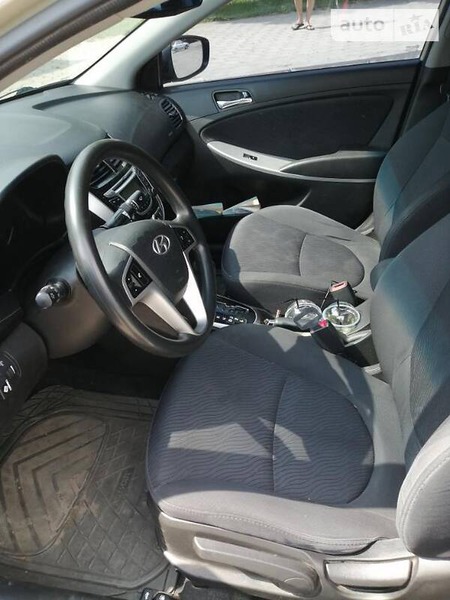 Hyundai Accent 2013  випуску Херсон з двигуном 1.4 л бензин седан автомат за 8600 долл. 