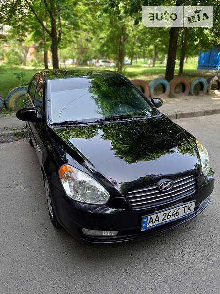 Hyundai Accent 2009  випуску Київ з двигуном 1.6 л  седан автомат за 5999 долл. 