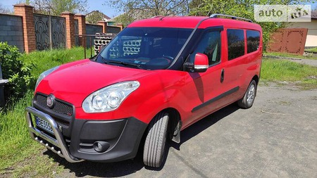 Fiat Doblo 2010  випуску Миколаїв з двигуном 1.6 л дизель мінівен механіка за 8500 долл. 