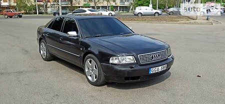 Audi A8 1999  випуску Одеса з двигуном 2.5 л дизель седан автомат за 2300 долл. 