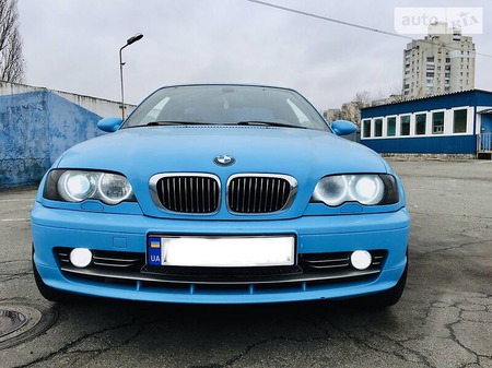 BMW 330 2002  випуску Київ з двигуном 3 л бензин купе механіка за 9500 долл. 