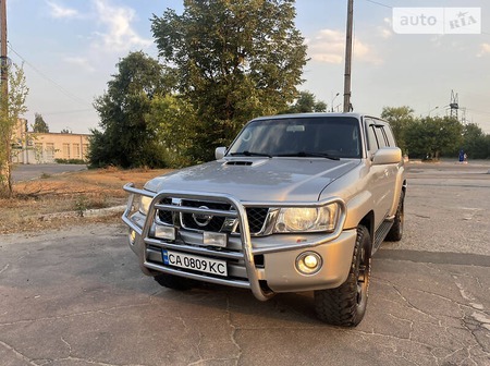 Nissan Patrol 2002  випуску Луганськ з двигуном 3 л дизель позашляховик автомат за 11500 долл. 