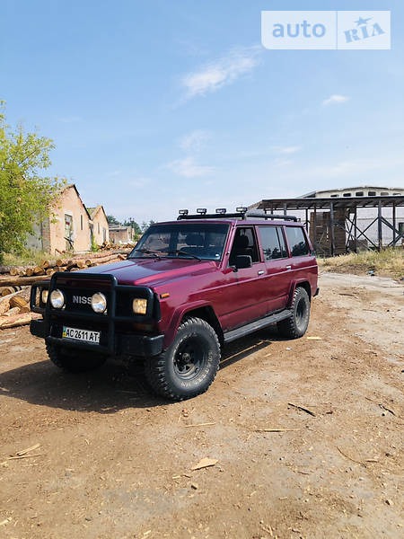 Nissan Patrol 1987  випуску Рівне з двигуном 3.3 л дизель позашляховик  за 4999 долл. 