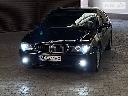 BMW 740 2008  випуску Дніпро з двигуном 4 л бензин седан автомат за 13300 долл. 