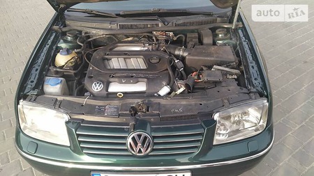 Volkswagen Bora 2000  випуску Луцьк з двигуном 2.3 л  універсал механіка за 4400 долл. 