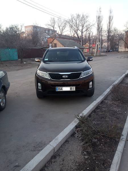 KIA Sorento 2014  випуску Кропивницький з двигуном 0 л дизель позашляховик автомат за 20200 долл. 