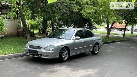 Hyundai Sonata 1999  випуску Одеса з двигуном 2 л  седан механіка за 3000 долл. 