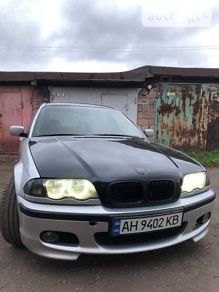BMW 318 1999  випуску Донецьк з двигуном 2.5 л  седан механіка за 5000 долл. 