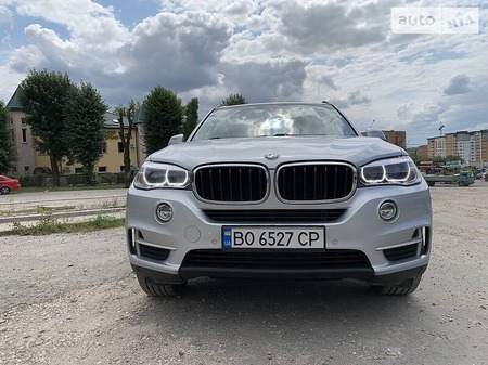 BMW X5 2015  випуску Тернопіль з двигуном 3 л бензин позашляховик автомат за 27900 долл. 