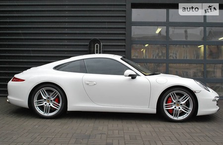 Porsche 911 2011  випуску Одеса з двигуном 3.8 л бензин купе автомат за 94000 долл. 