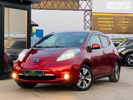 Nissan Leaf 2013  випуску Харків з двигуном 0 л електро хэтчбек автомат за 8800 долл. 