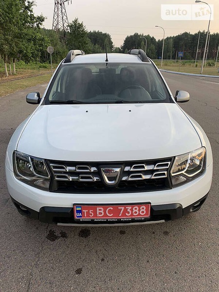 Dacia Duster 2014  випуску Луцьк з двигуном 1.5 л дизель позашляховик механіка за 11300 долл. 