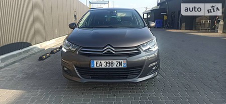 Citroen C4 2016  випуску Львів з двигуном 1.6 л дизель хэтчбек автомат за 11900 долл. 