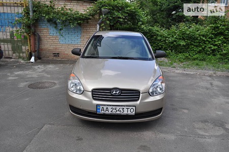 Hyundai Accent 2008  випуску Київ з двигуном 1.4 л  седан механіка за 5300 долл. 