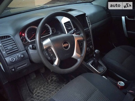 Chevrolet Captiva 2008  випуску Львів з двигуном 2.4 л  універсал механіка за 9500 долл. 