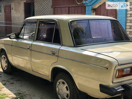 Lada 2106 1988  випуску Луцьк з двигуном 1.3 л бензин седан механіка за 850 долл. 