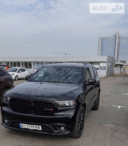 Dodge Durango 2017  випуску Київ з двигуном 3.6 л бензин позашляховик автомат за 28500 долл. 