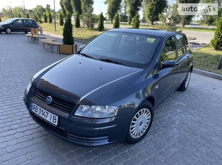 Fiat Stilo 2005  випуску Вінниця з двигуном 1.6 л бензин хэтчбек механіка за 4750 долл. 