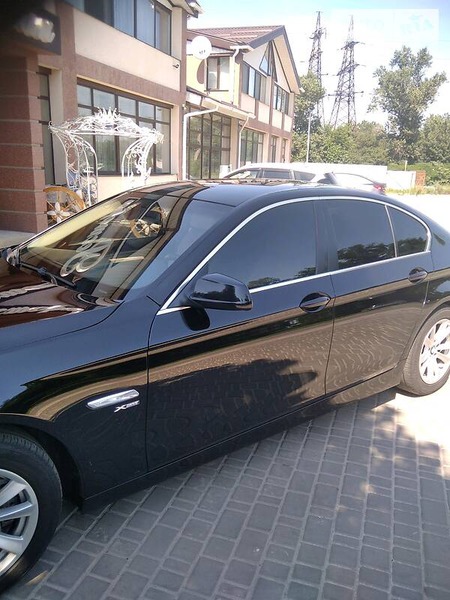 BMW 525 2012  випуску Запоріжжя з двигуном 2 л дизель седан автомат за 18000 долл. 