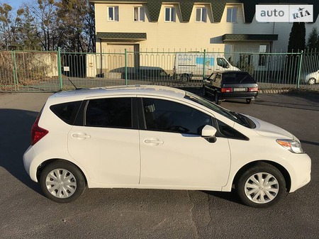 Nissan Tiida 2016  випуску Харків з двигуном 0 л бензин хэтчбек автомат за 9500 долл. 