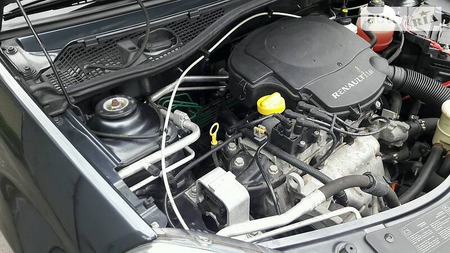 Dacia Sandero 2008  випуску Вінниця з двигуном 1.6 л бензин універсал механіка за 5550 долл. 