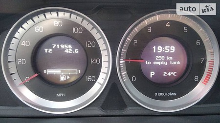 Volvo S60 2012  випуску Київ з двигуном 2.5 л бензин седан автомат за 11900 долл. 