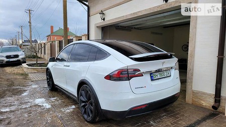 Tesla X 2016  випуску Одеса з двигуном 0 л електро позашляховик автомат за 55900 долл. 