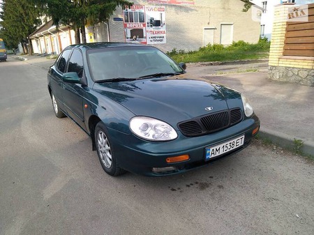 Daewoo Leganza 1999  випуску Житомир з двигуном 2 л  седан механіка за 2900 долл. 