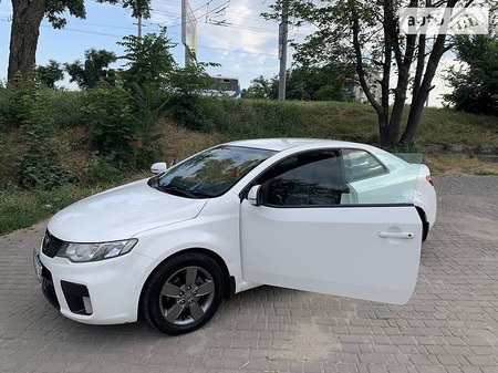 KIA Cerato 2011  випуску Одеса з двигуном 1.6 л бензин купе механіка за 8000 долл. 