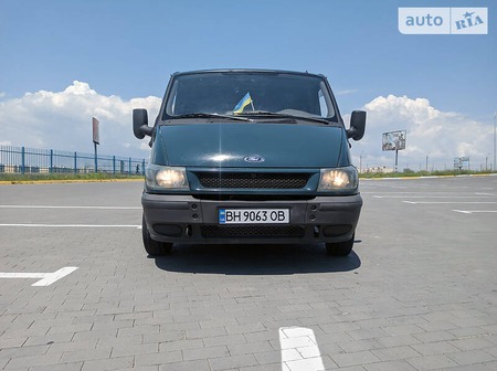 Ford Transit 2001  випуску Одеса з двигуном 2 л дизель мінівен механіка за 5799 долл. 