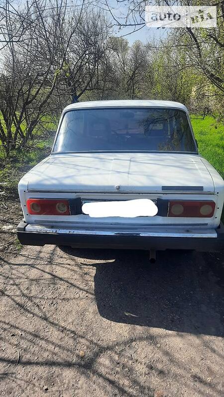 Lada 2103 1983  випуску Дніпро з двигуном 1.6 л бензин седан механіка за 850 долл. 