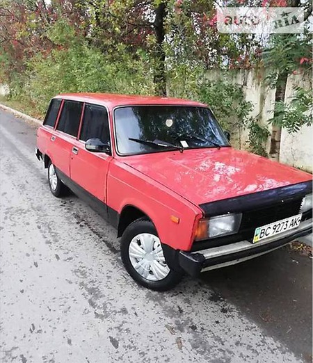 Lada 2104 1995  випуску Івано-Франківськ з двигуном 1.5 л  універсал механіка за 666 долл. 