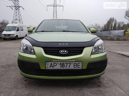 KIA Rio 2007  випуску Запоріжжя з двигуном 1.4 л бензин хэтчбек автомат за 6600 долл. 