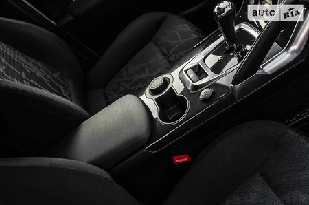 Peugeot 3008 2012  випуску Черкаси з двигуном 1.6 л дизель позашляховик автомат за 10999 долл. 