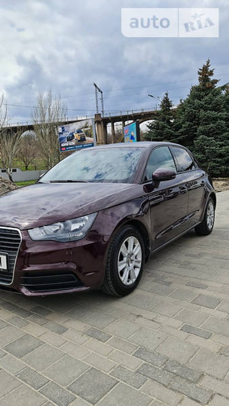 Audi A1 2012  випуску Дніпро з двигуном 1.4 л бензин хэтчбек автомат за 10000 долл. 